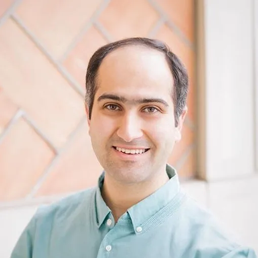 Portrait of Maysam Chamanzar